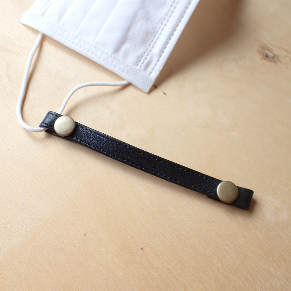Genuine leather mask hook (waterproof leather)