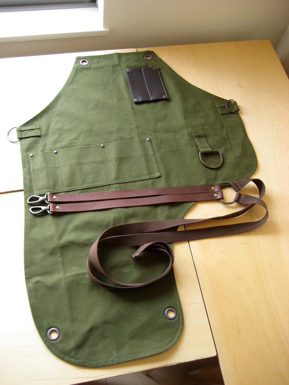 LEATHER WORK APRON