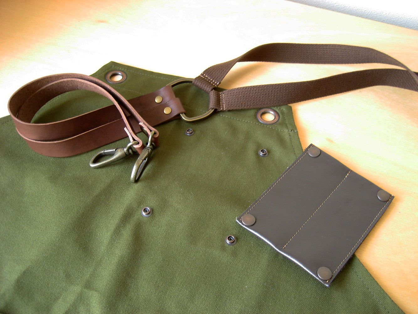 LEATHER WORK APRON