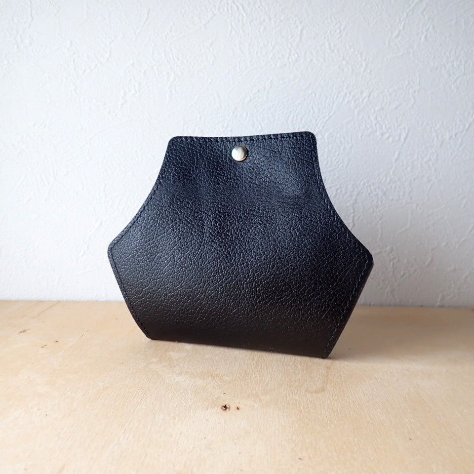 Leather mask case (hexagon)