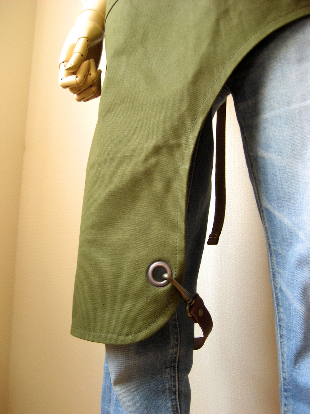 LEATHER WORK APRON