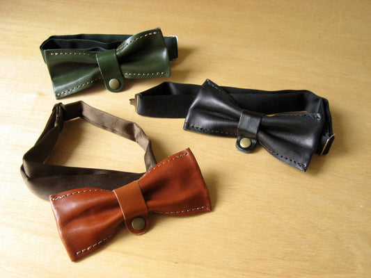 レザーボウタイ